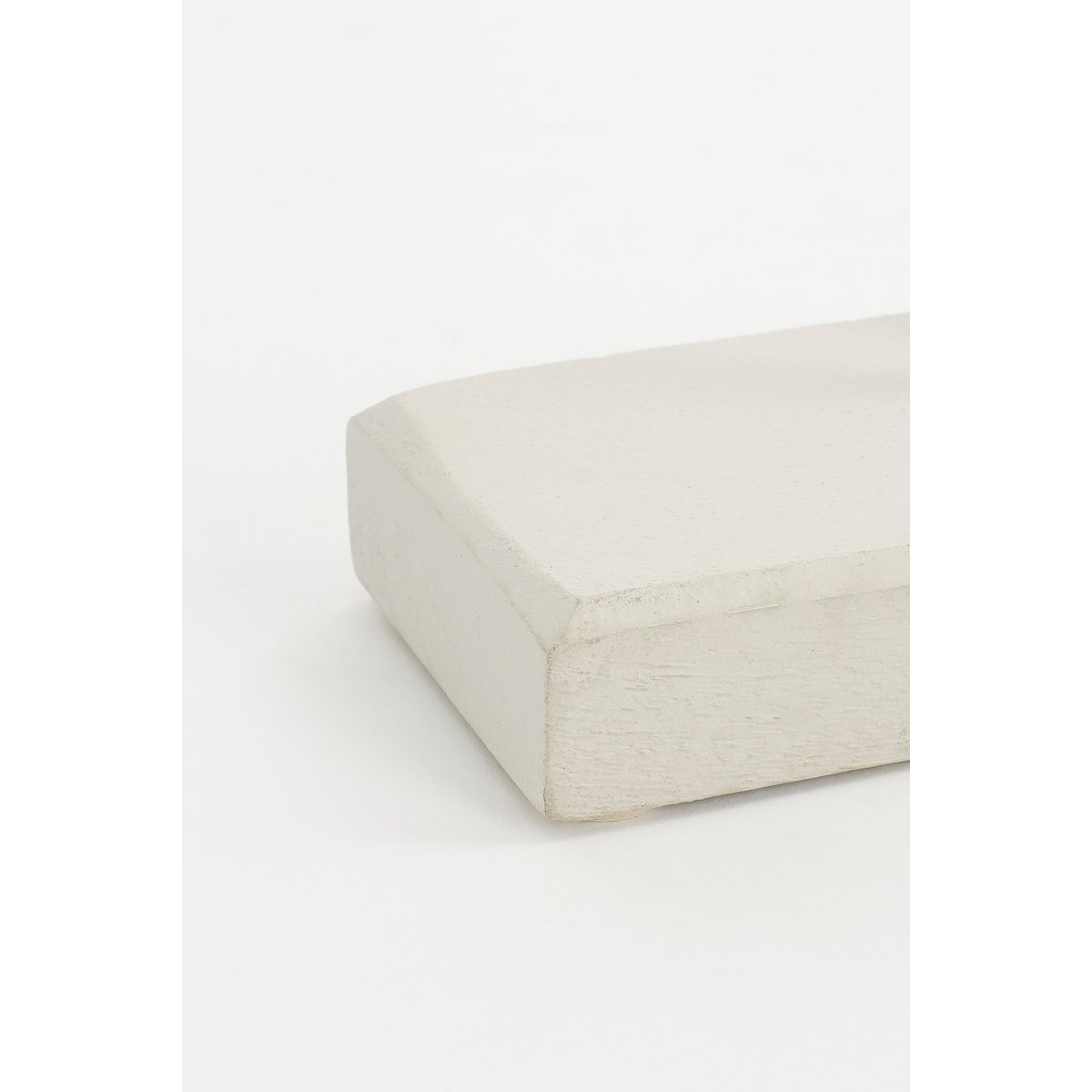 Pastina Ornament op Voet L7 x B17 x H38 cm FSC 100% Mangohout Off White